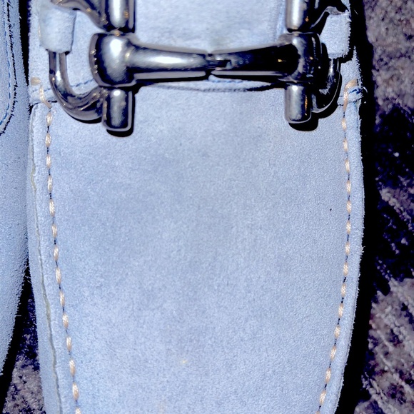 Salvatore Ferragamo baby blue suede drivers - Picture 3 of 12